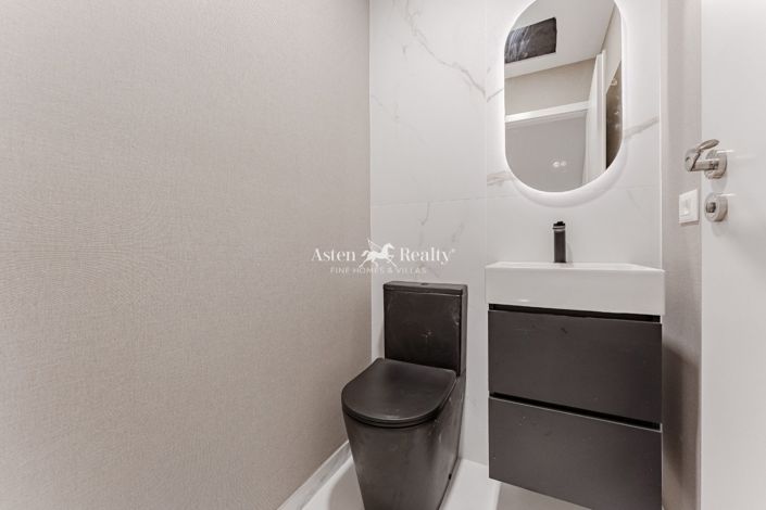 Image No.10-2 Bed House for sale