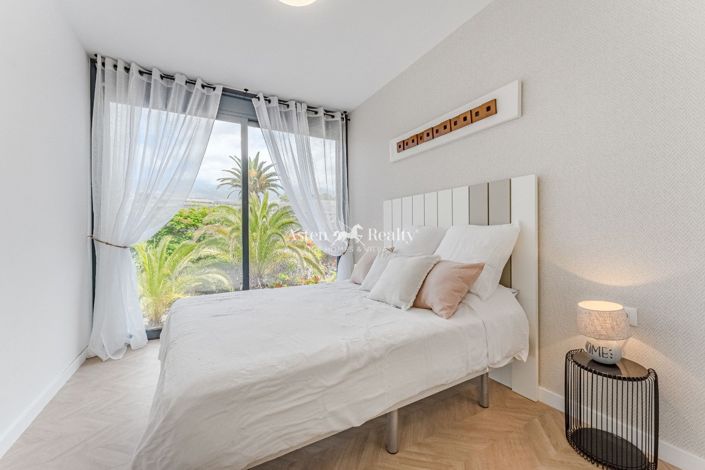 Image No.7-2 Bed House for sale