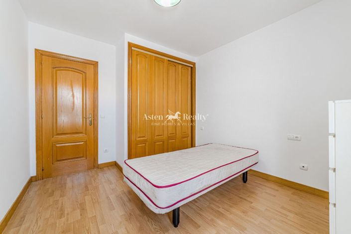 Image No.10-3 Bed Penthouse for sale