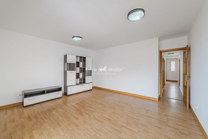 Image No.17-3 Bed Penthouse for sale