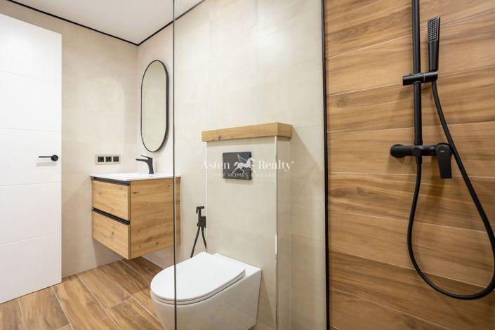 Image No.12-3 Bed Apartment for sale