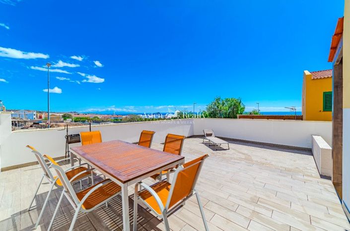 Image No.14-3 Bed House for sale