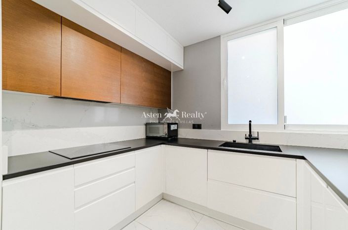 Image No.4-3 Bed House for sale