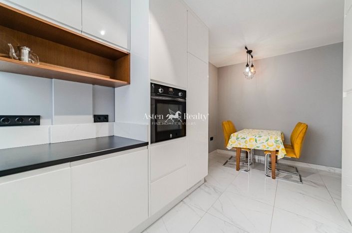 Image No.5-3 Bed House for sale