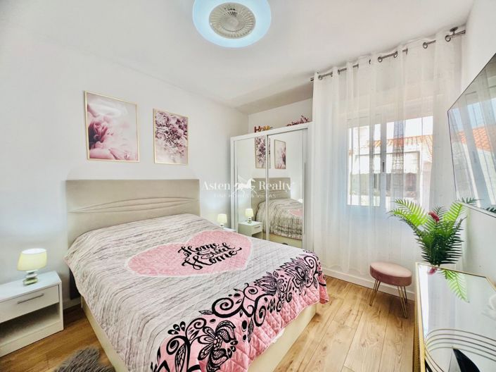 Image No.13-2 Bed Apartment for sale