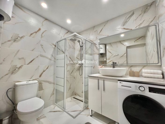 Image No.14-2 Bed Apartment for sale