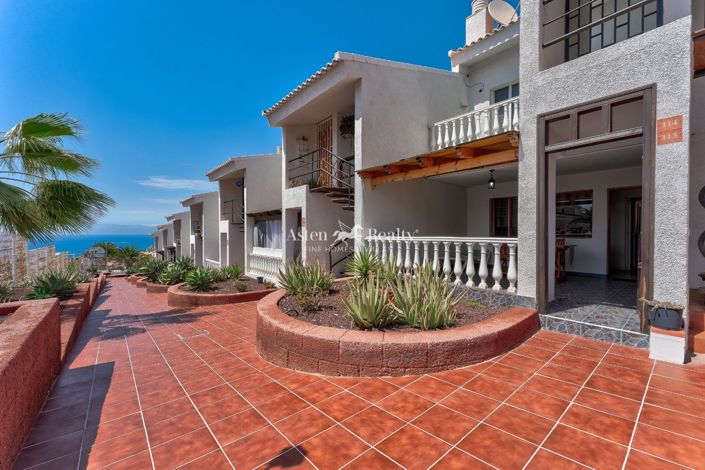 Image No.20-2 Bed Apartment for sale