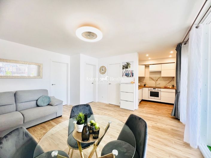 Image No.5-2 Bed Apartment for sale