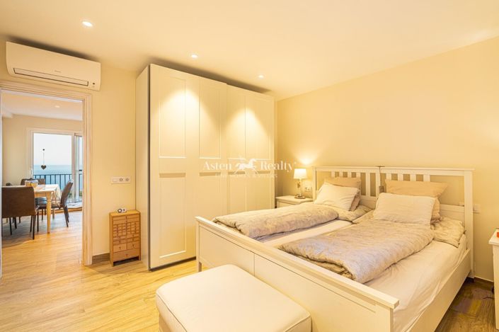 Image No.11-7 Bed Villa for sale