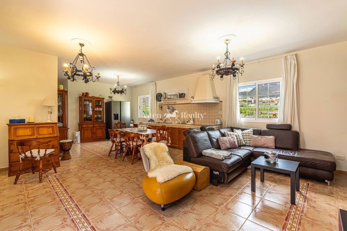 Image No.35-7 Bed Villa for sale