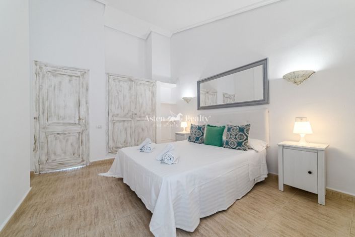 Image No.3-1 Bed Penthouse for sale