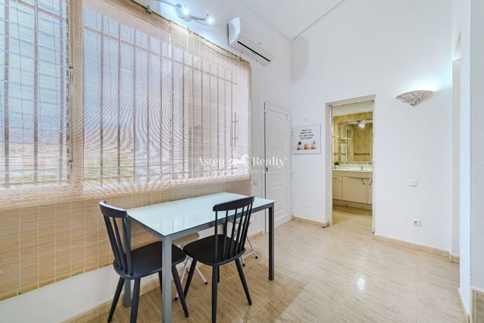 Image No.8-1 Bed Penthouse for sale