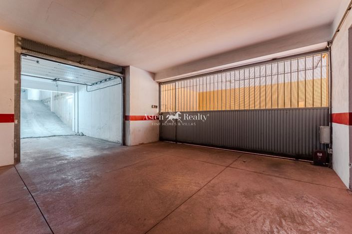 Image No.14-Commercial for sale