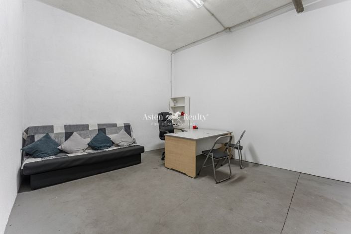 Image No.2-Commercial for sale