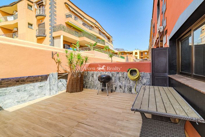 Image No.22-4 Bed House for sale