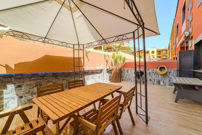 Image No.23-4 Bed House for sale