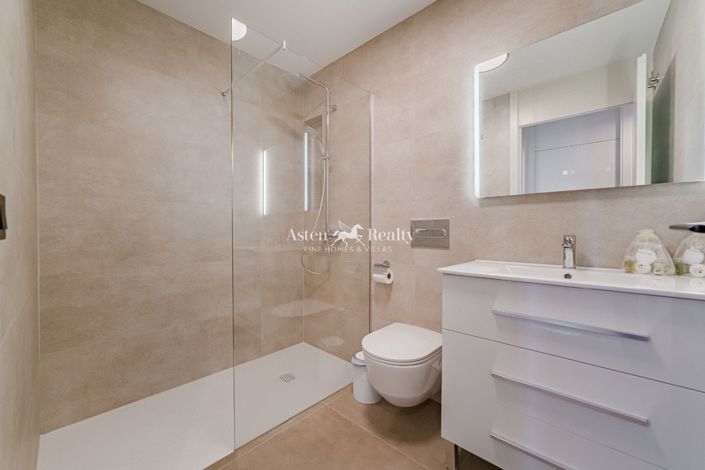 Image No.26-2 Bed Penthouse for sale