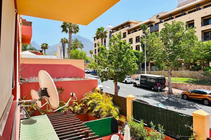 Image No.17-3 Bed Flat for sale