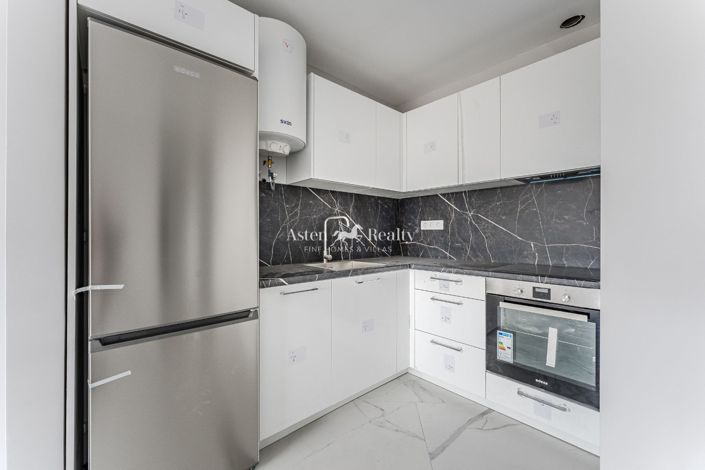 Image No.1-2 Bed Flat for sale