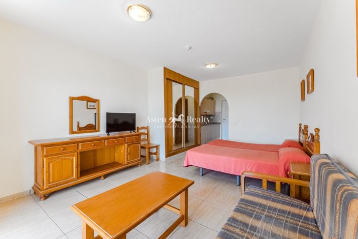 Image No.8-1 Bed Flat for sale