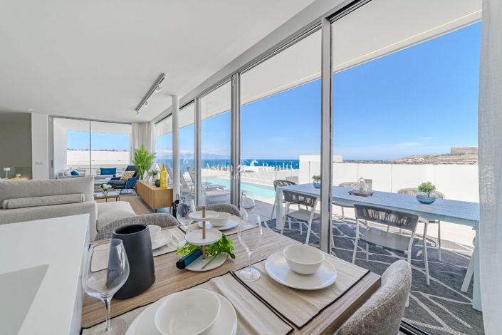 Image No.12-3 Bed Villa for sale