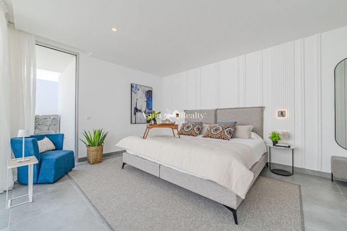 Image No.30-3 Bed Villa for sale