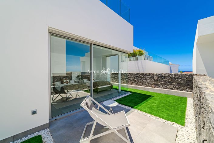 Image No.37-3 Bed Villa for sale