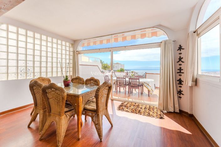 Image No.3-3 Bed House for sale