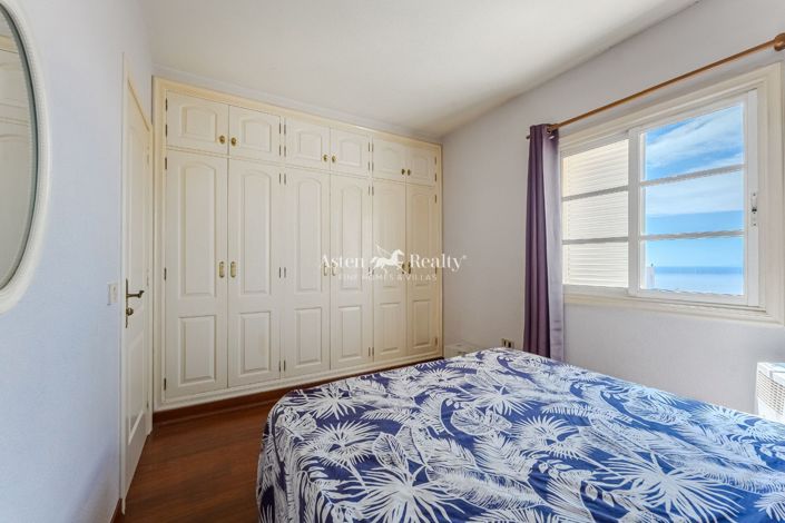 Image No.9-3 Bed House for sale