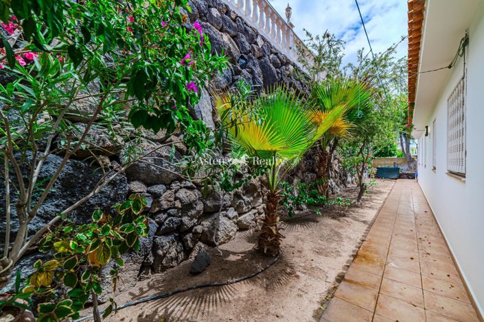 Image No.25-3 Bed Villa for sale