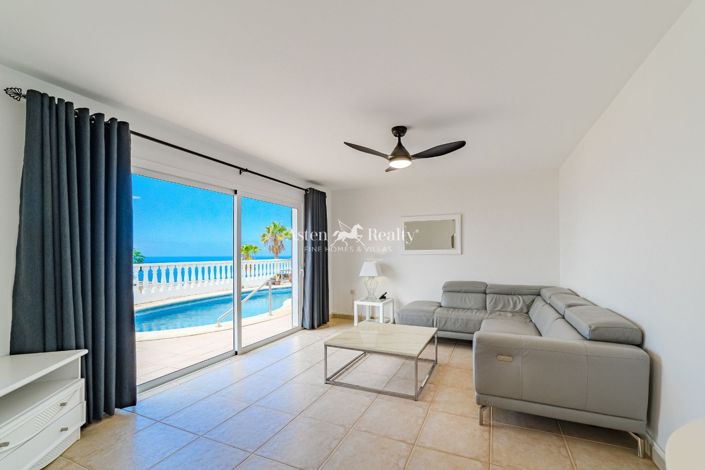 Image No.7-3 Bed Villa for sale