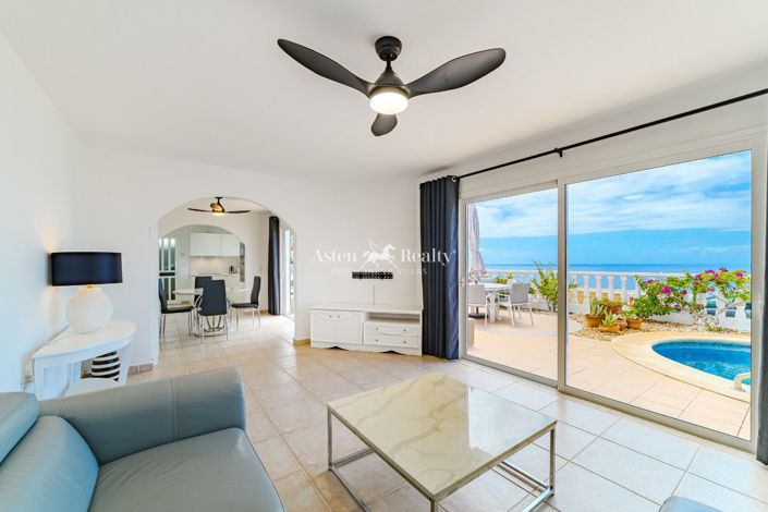 Image No.8-3 Bed Villa for sale