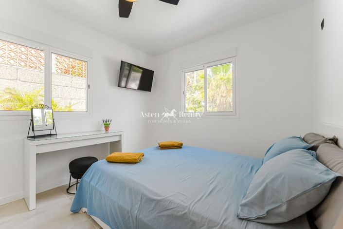 Image No.26-5 Bed Villa for sale