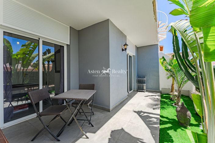 Image No.15-3 Bed House for sale