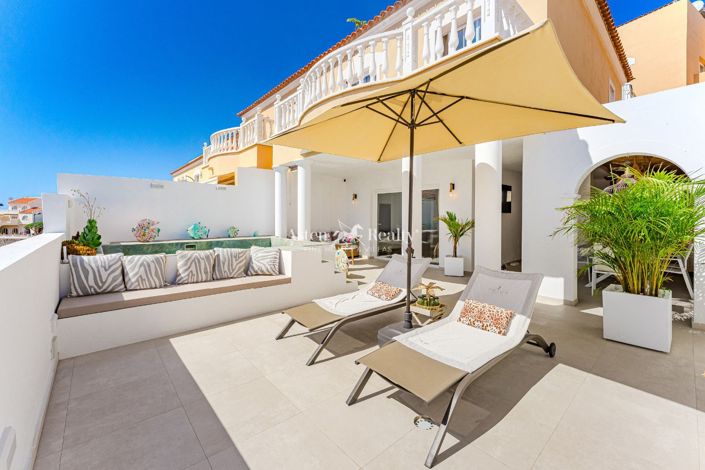 Image No.4-3 Bed Villa for sale