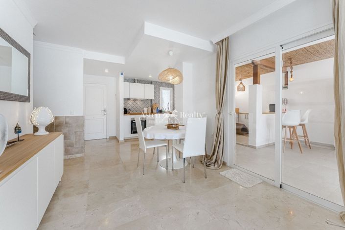 Image No.8-3 Bed Villa for sale