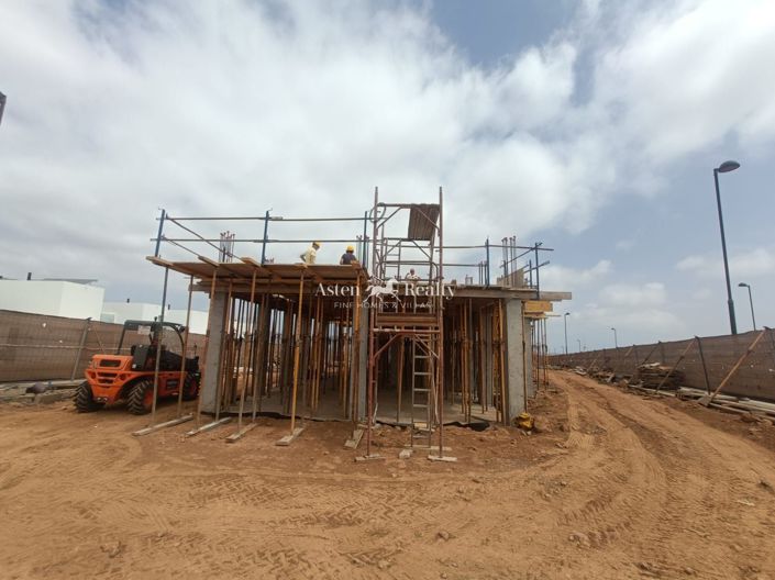 Image No.6-2 Bed House for sale