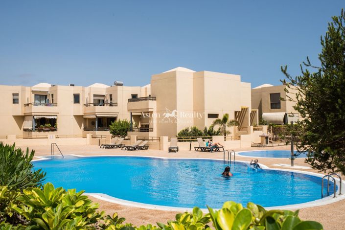 Image No.1-2 Bed House for sale