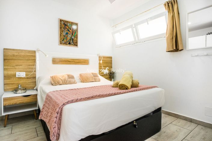 Image No.10-1 Bed Flat for sale