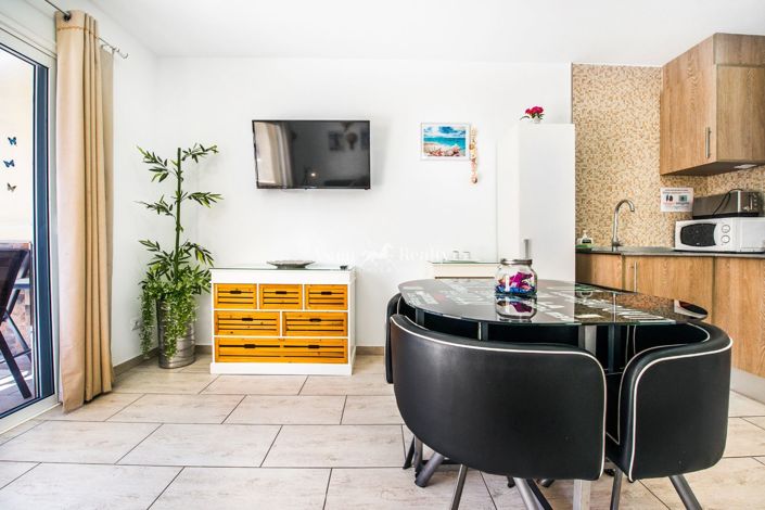 Image No.6-1 Bed Flat for sale