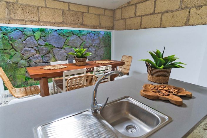 Image No.19-3 Bed House for sale