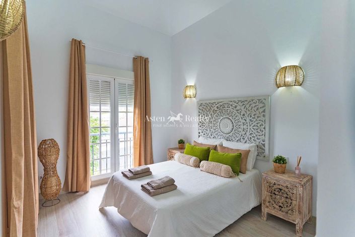 Image No.23-3 Bed House for sale