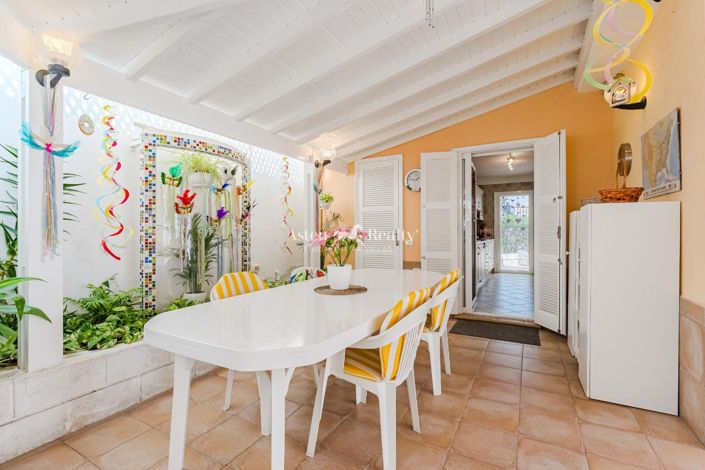 Image No.6-3 Bed Villa for sale