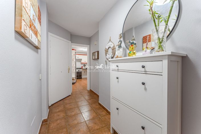 Image No.7-3 Bed Flat for sale