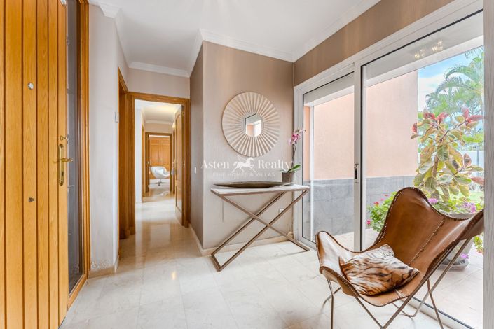 Image No.10-4 Bed Villa for sale