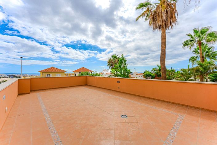 Image No.32-4 Bed Villa for sale