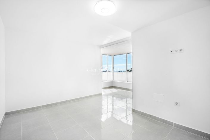 Image No.12-3 Bed Penthouse for sale