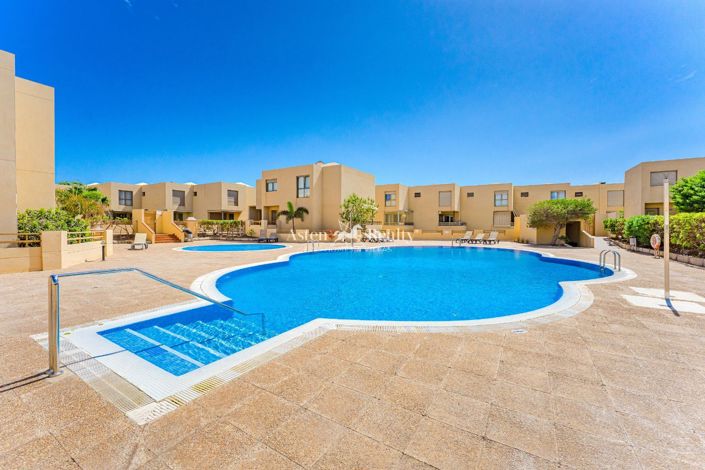 Image No.1-2 Bed House for sale