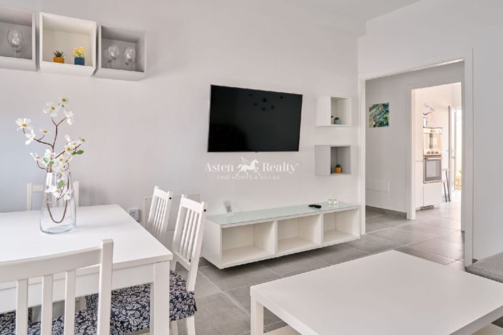 Image No.3-4 Bed Property for sale