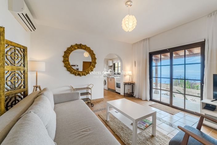 Image No.24-4 Bed House for sale